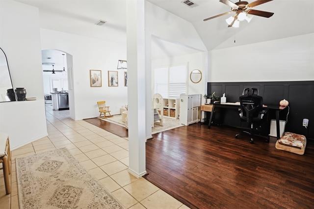 Building Photo - 1316 Elkford Ln