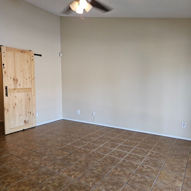 Building Photo - Pool home available now!