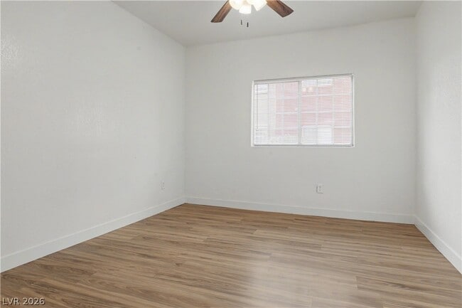 Building Photo - 4730 E Craig Rd