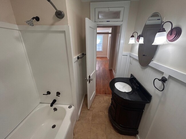 Building Photo - Charming 2 Bedroom Home in Hanahan's Highland Park neighborhood!