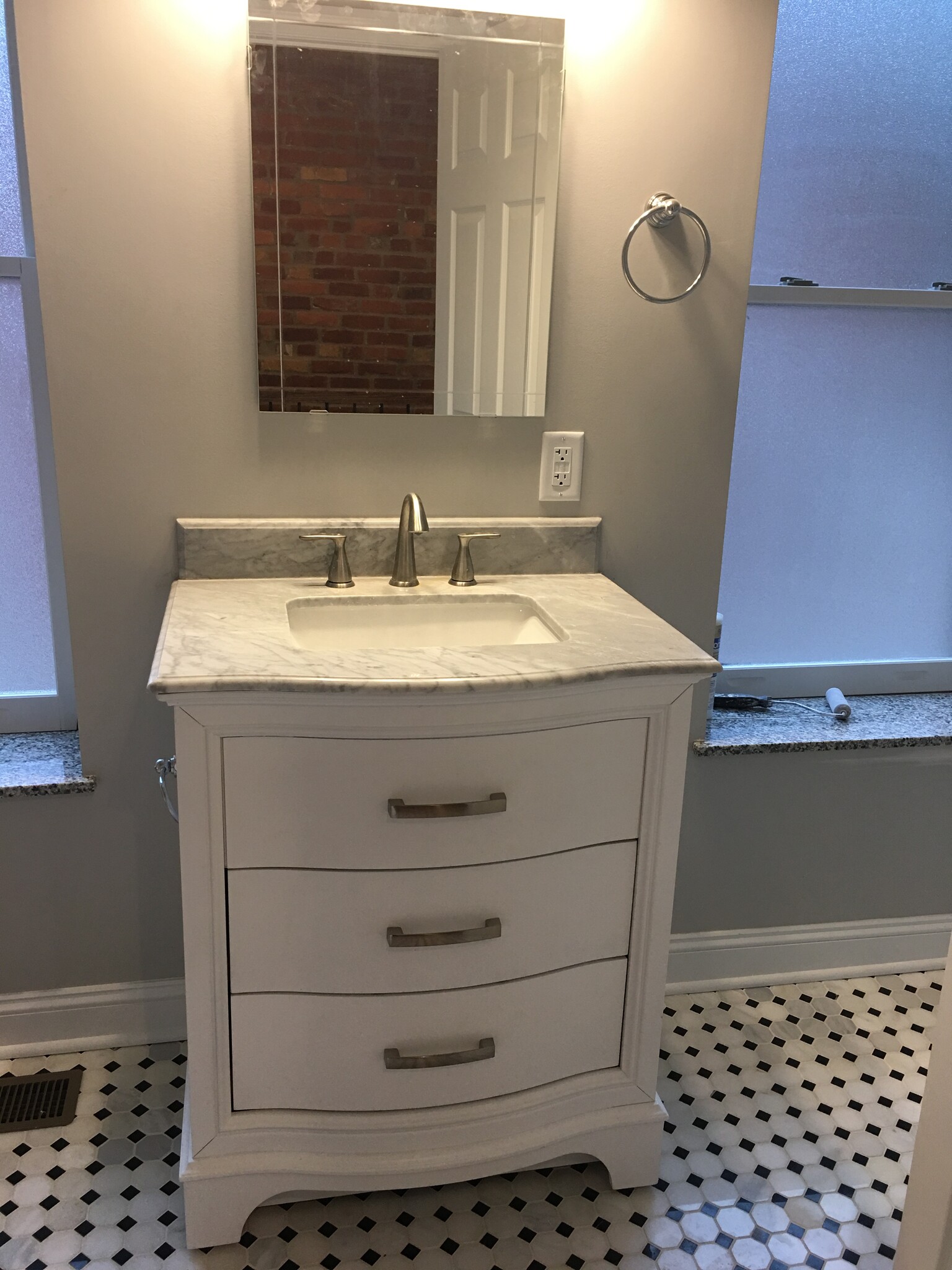 Bathroom - 296 Kelton Ave