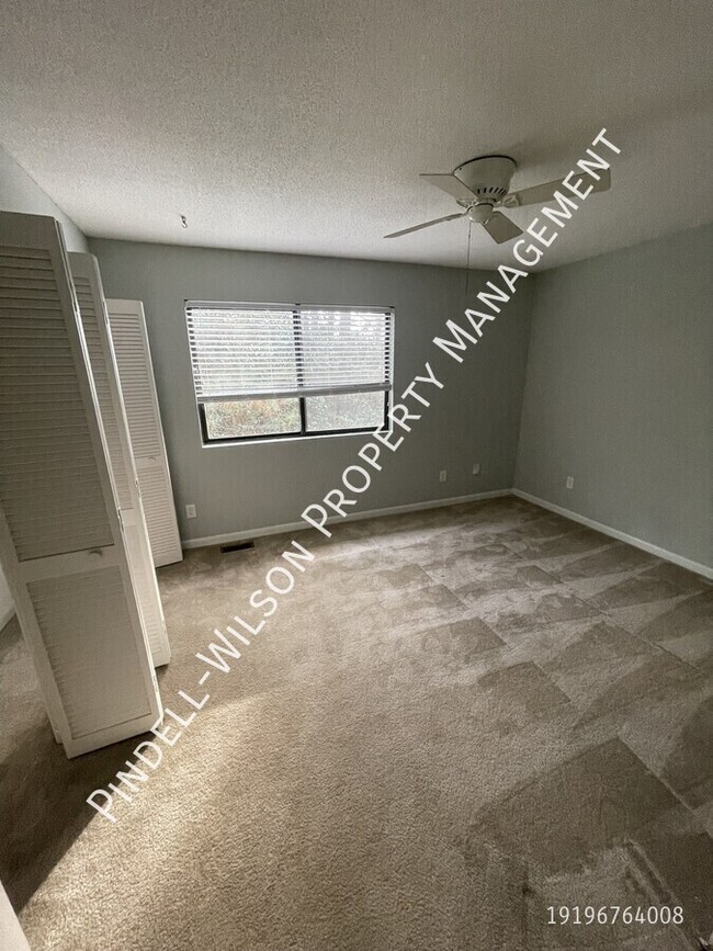 Building Photo - MOVE IN SPECIAL- One month free rent with ...