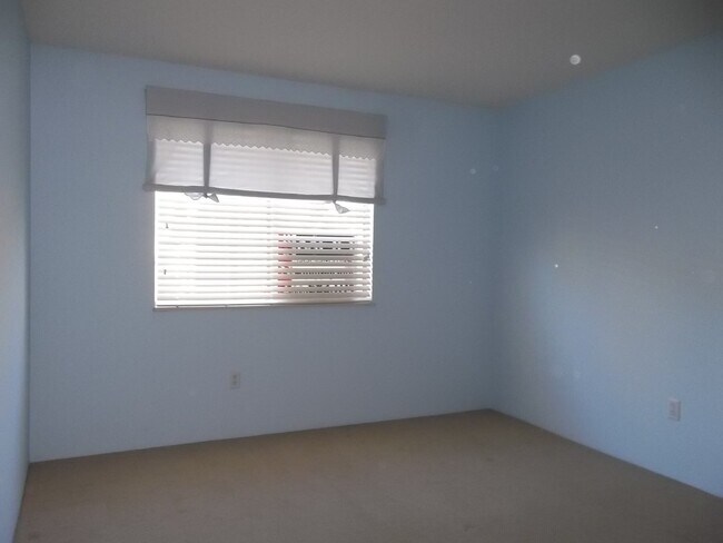 Building Photo - $0 DEPOSIT OPTION. SPACIOUS 2-BEDROOM, 2-B...