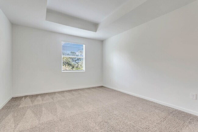 Building Photo - 7412 Stone Creek Trl