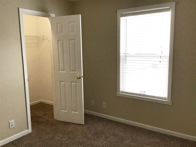 Building Photo - 10136 Honeywell Ln