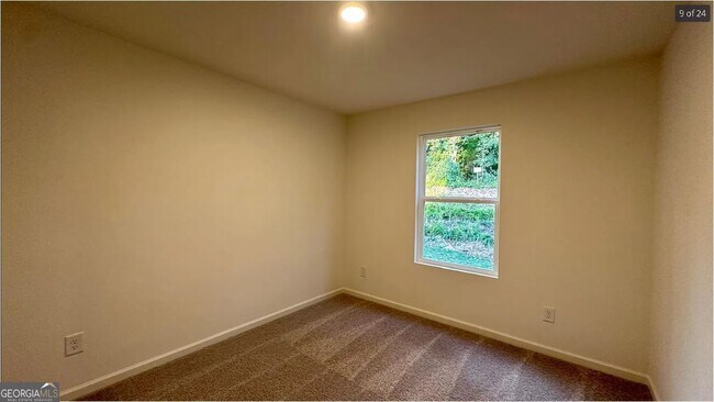 Building Photo - 486 Grand Magnolia St