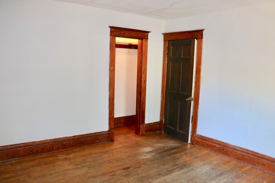 Bedroom - 121 Grove St
