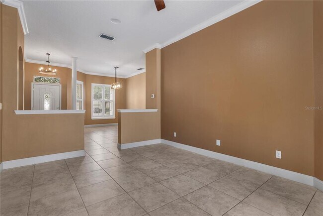 Building Photo - 1393 Stanfield Cove