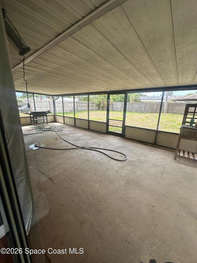 Building Photo - 377 Emerson Dr NW