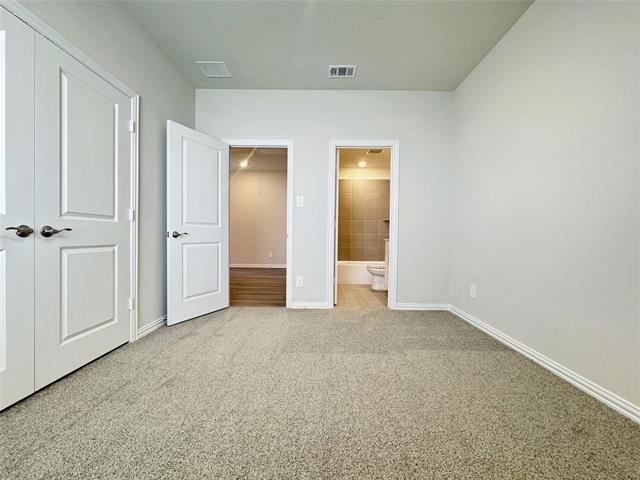Building Photo - 3720 Canyon Dr