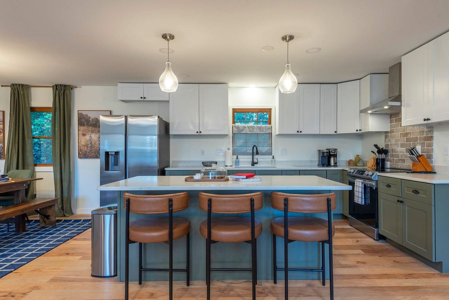 Building Photo - 32 Whitaker View Rd