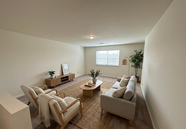 Building Photo - Spacious 5 bed 4.5 bath home in Florence, AZ!