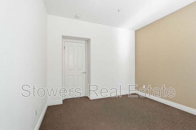 Building Photo - 7730 Stoneleaf Rd