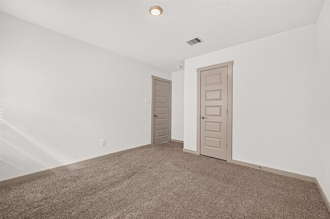 Building Photo - 28926 Yachting Pt Ct