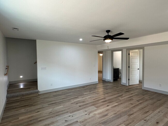 Building Photo - NEW 5 Bed 3 Bath w/ Walk Out Basement Waynesville School District