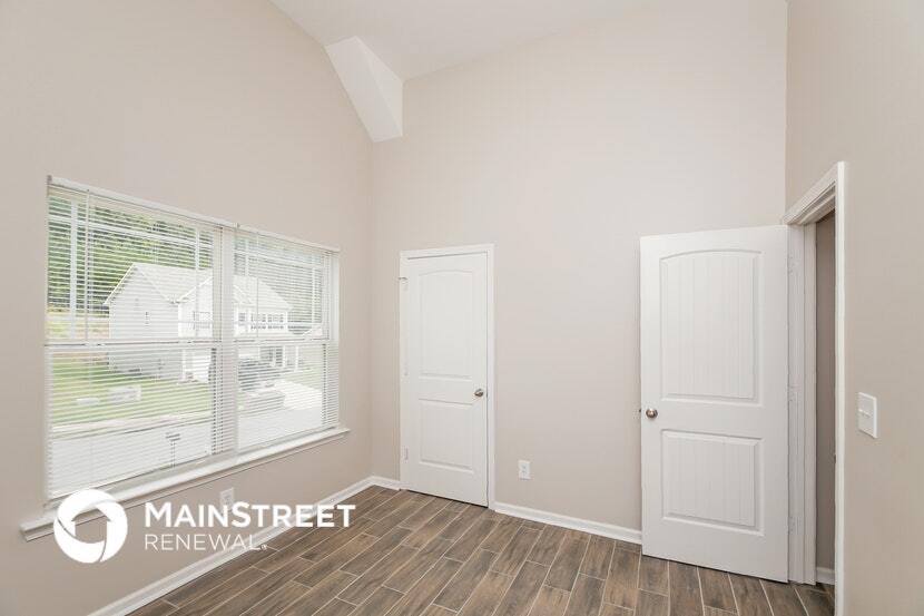 Building Photo - 223 Arbor Dr