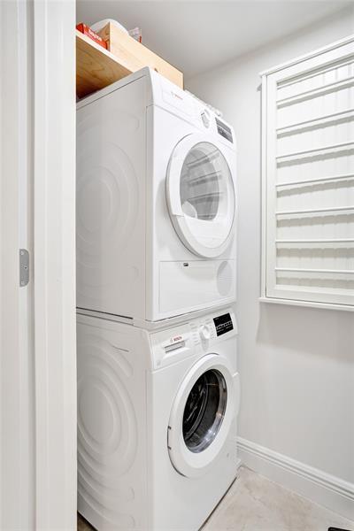 Building Photo - 5510 N Ocean Dr