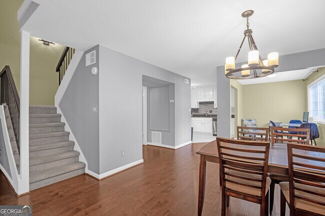 Building Photo - 1468 Briarwood Rd NE