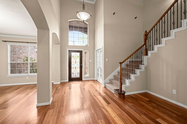 Building Photo - 17439 Memorial Mills Dr