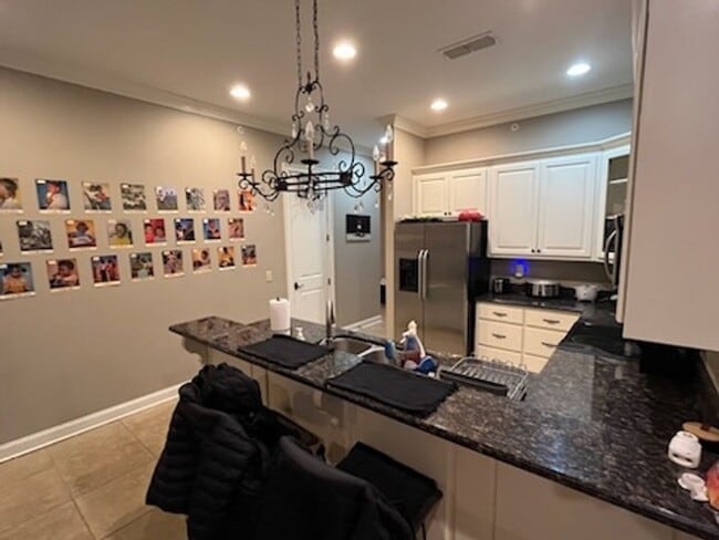 Building Photo - Charming 2-bedroom, 2-bath condo