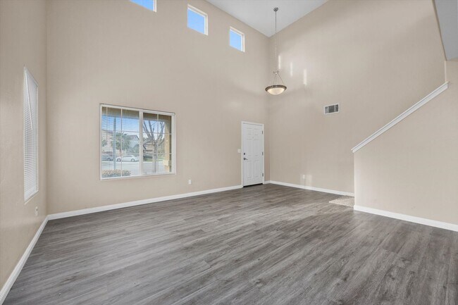 Building Photo - 9612 Pony Mountain Rd