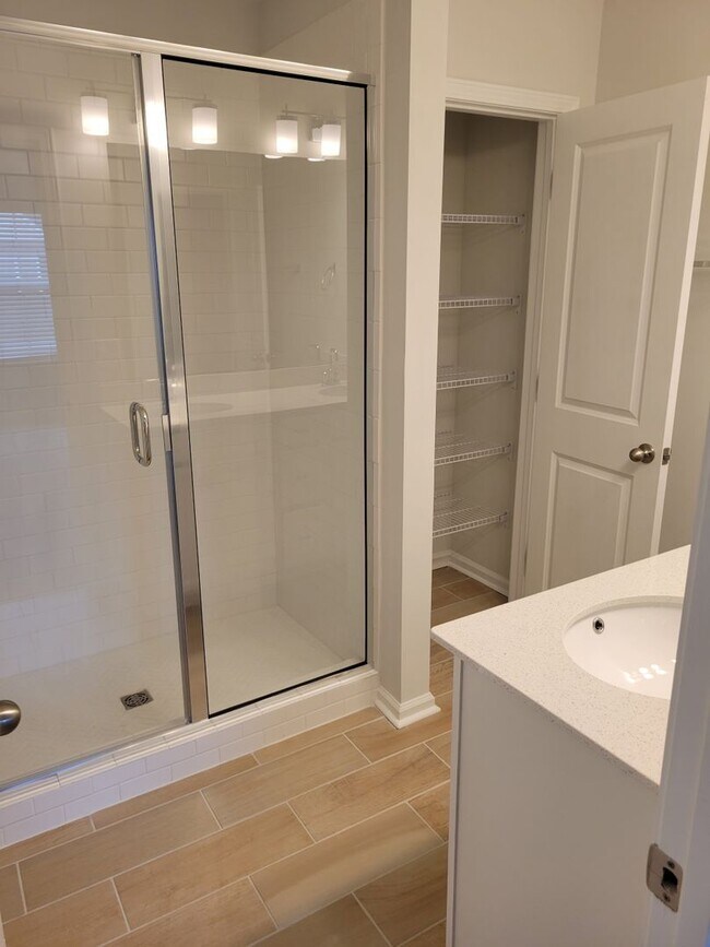 Building Photo - BRAND NEW- 3 Bd 2.5 BA Townhome Available for Lease - Greer, SC