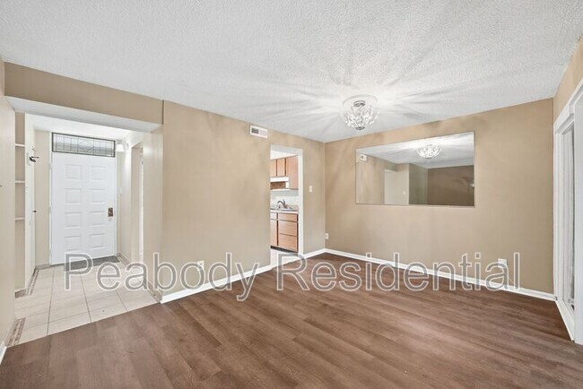 Building Photo - 1570 Moorings Dr