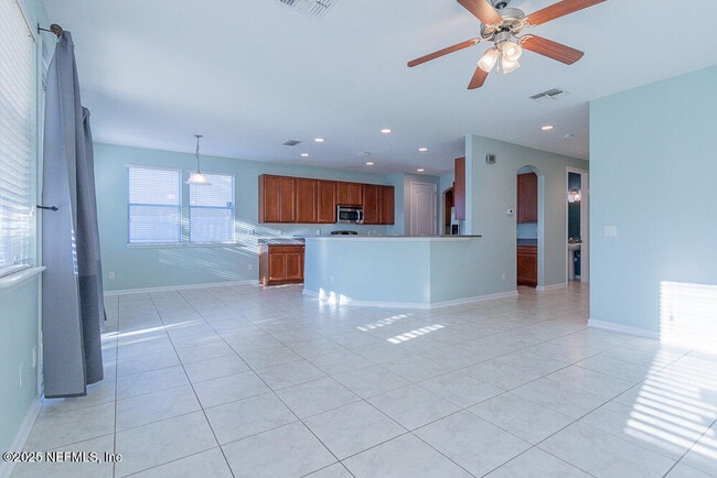 Building Photo - 3937 Ringneck Dr