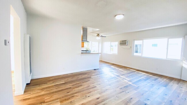 Interior Photo - 5664 Fair Ave