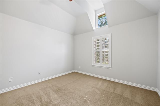 Building Photo - 9750 Candlewood Dr