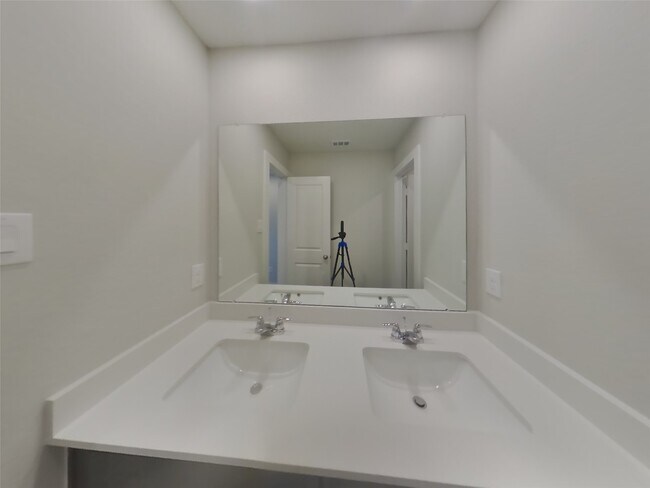 Building Photo - 22805 Terrazzo Dr