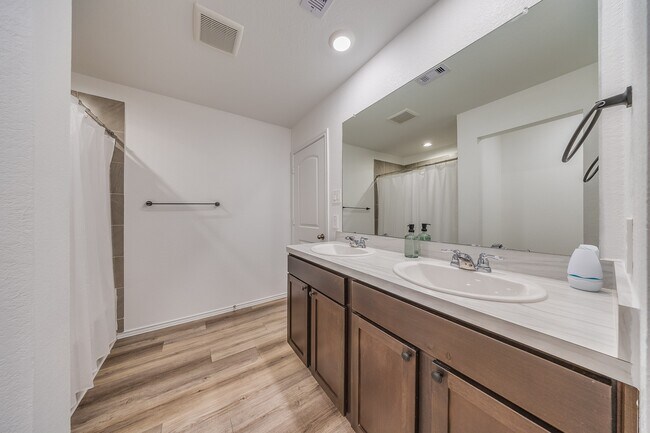 Building Photo - 1134 Sultana Spgs Ct