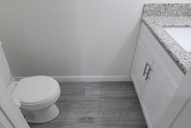 Building Photo - 4721 Kester Ave