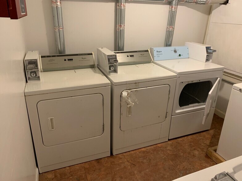 Building Photo - 238 Cambridge St