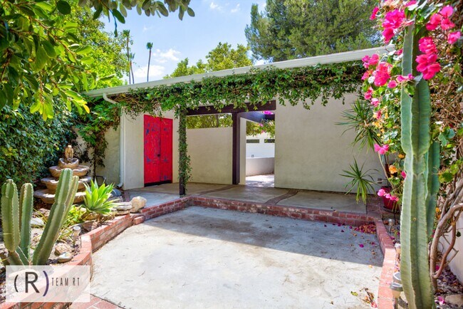 Building Photo - An Oasis of Calm In the Center of Riverside, CA