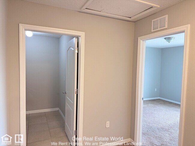 Building Photo - 362 Nova Dr