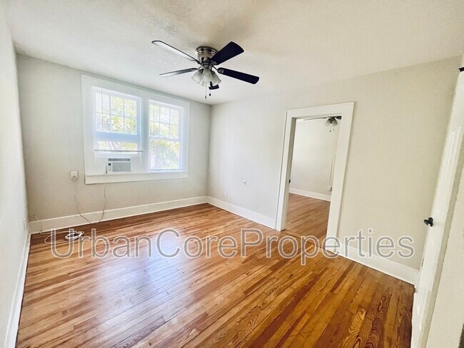 Building Photo - 360 13th Ave NE