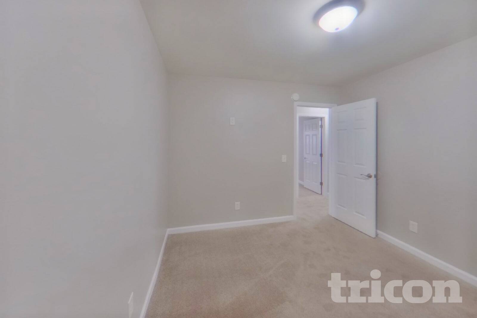 Building Photo - 229 Montclaire Cir