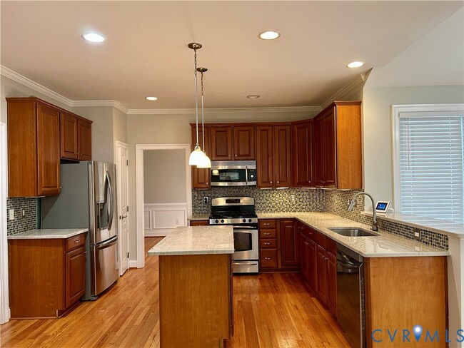 Building Photo - 4700 Jaydee Dr