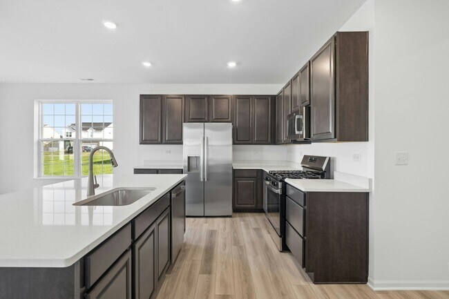 Building Photo - 1325 Fawnlily Cir