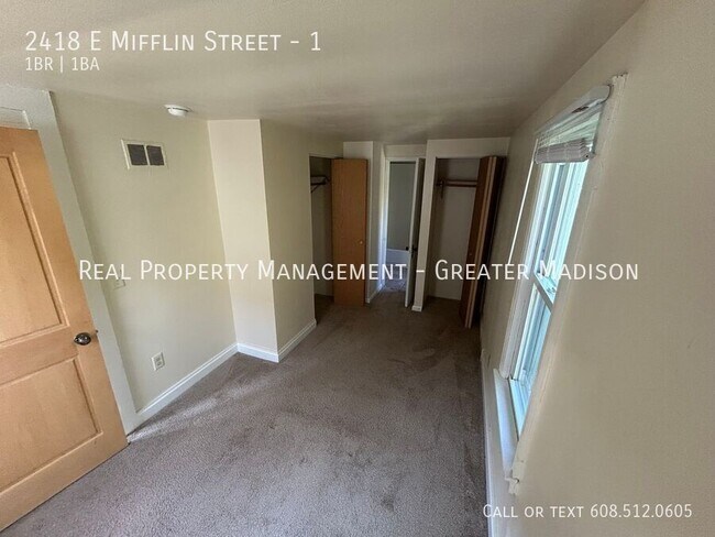 Building Photo - 2418 E Mifflin St