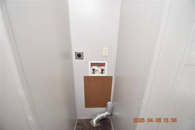 Building Photo - 7515 Symmes Rd