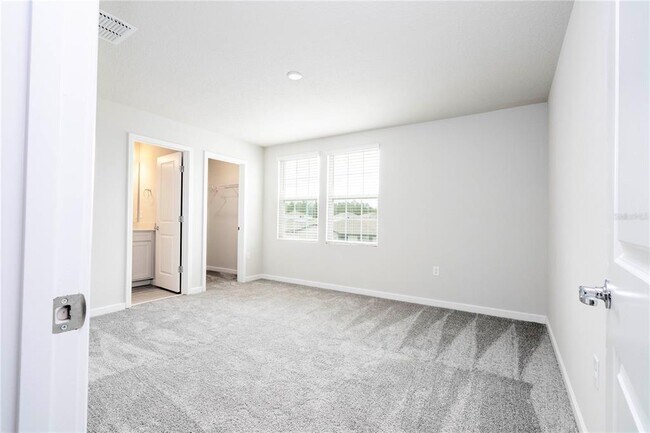 Building Photo - 17297 Cagan Crossings Blvd