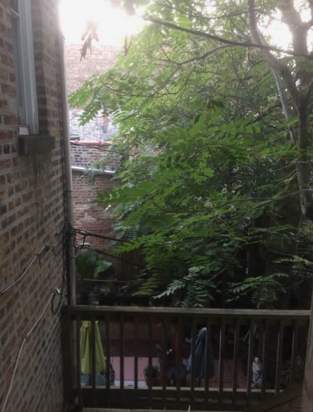 Building Photo - 2908 N Wisner Ave