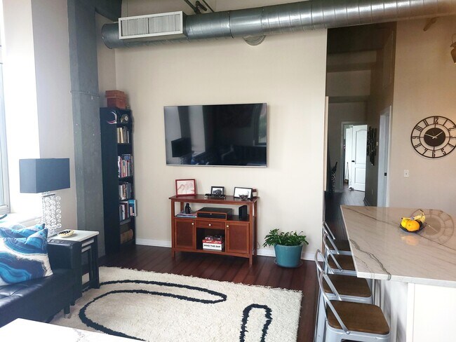 Building Photo - 511 N Broad St