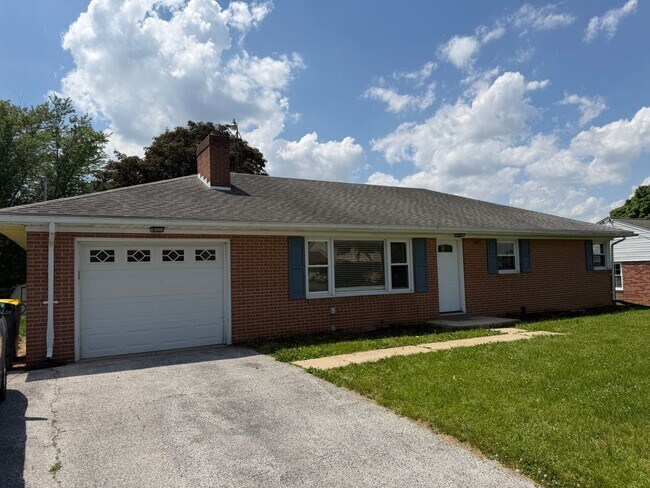 Building Photo - 1862 Powder Mill Rd