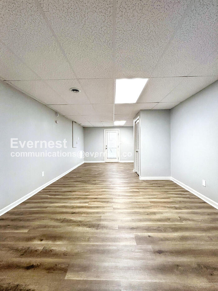 Building Photo - 6441 Osprey Trail