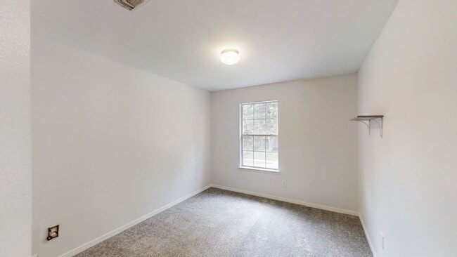 Building Photo - 6914 Grants Hollow Ln