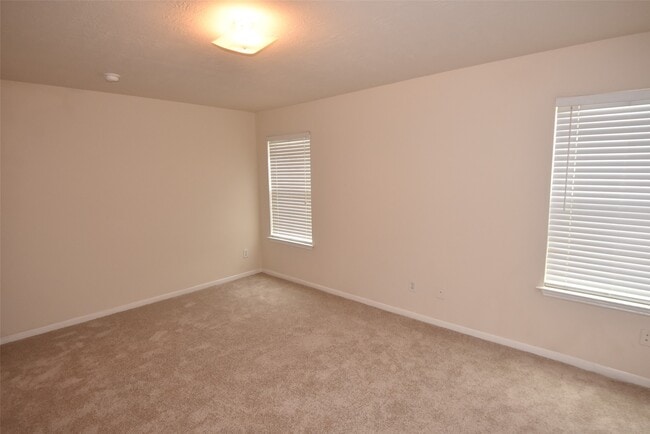 Building Photo - 1035 Junction Ct