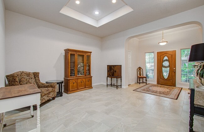 Building Photo - 17611 Emerald Garden Ln